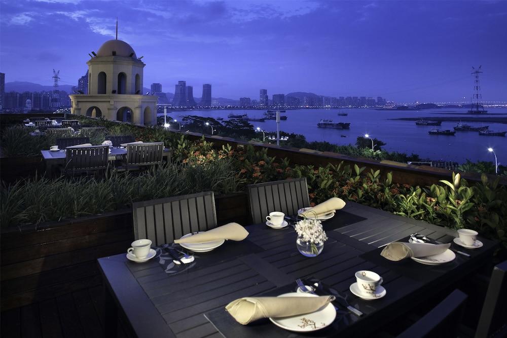Wyndham Grand Xiamen Haicang Exterior photo