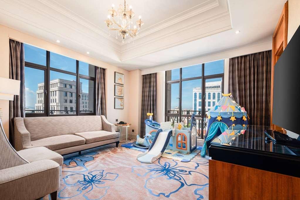 Wyndham Grand Xiamen Haicang Room photo