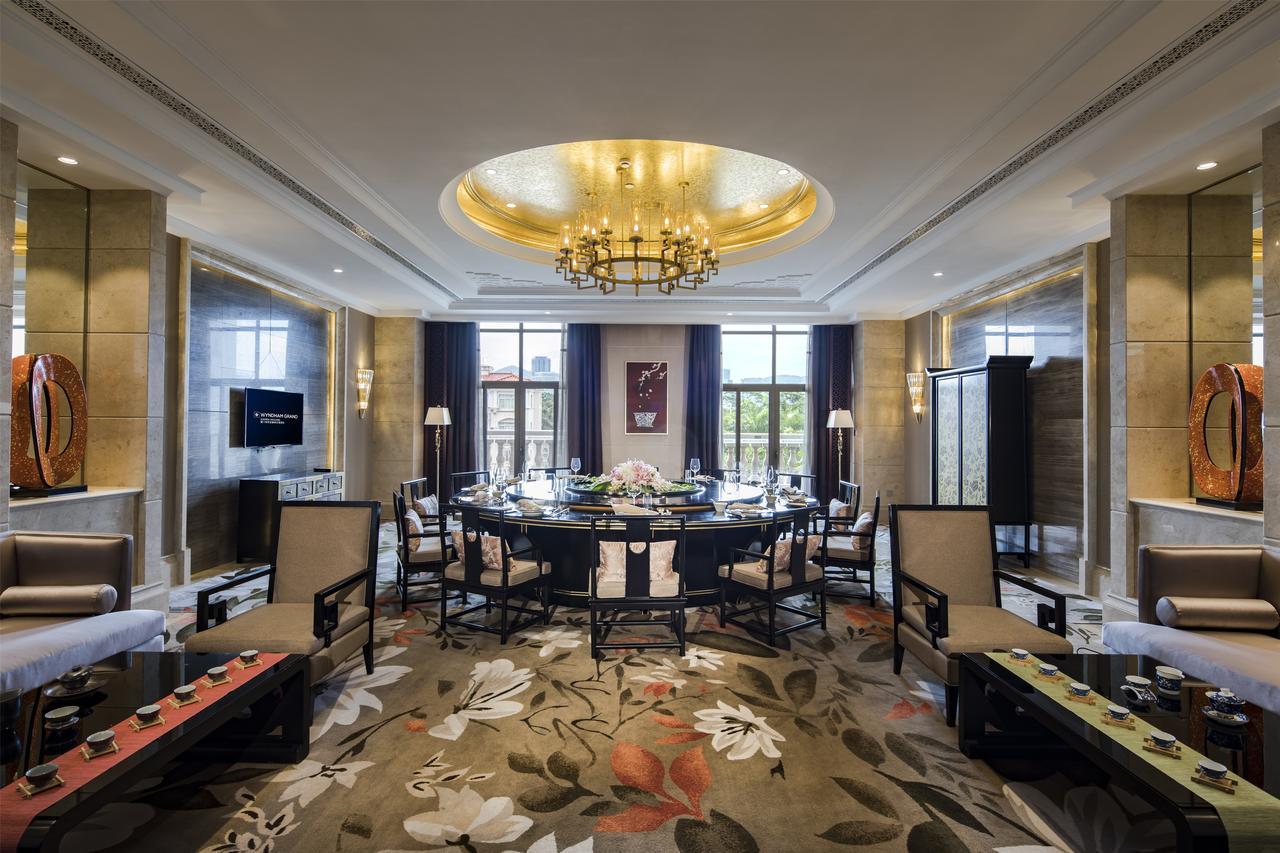 Wyndham Grand Xiamen Haicang Exterior photo