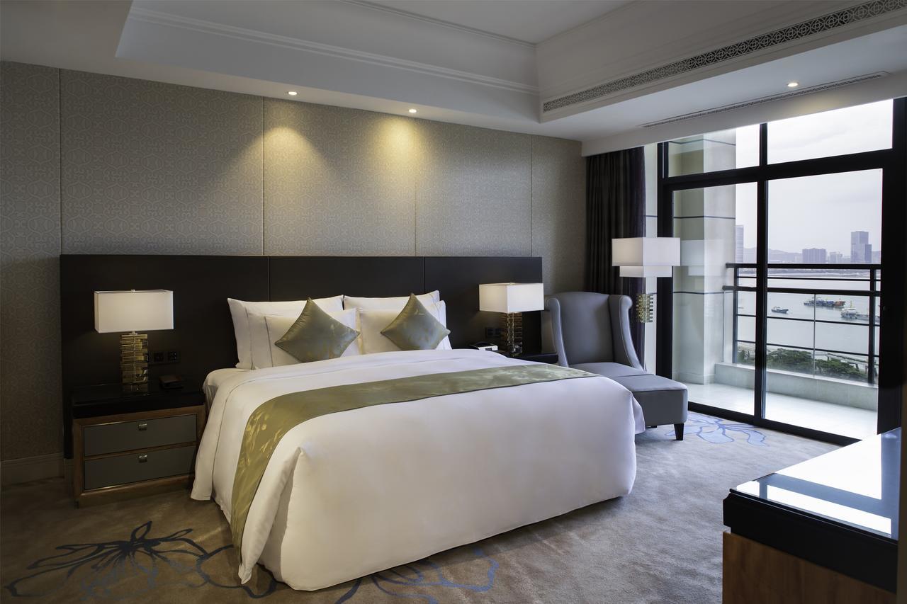 Wyndham Grand Xiamen Haicang Exterior photo